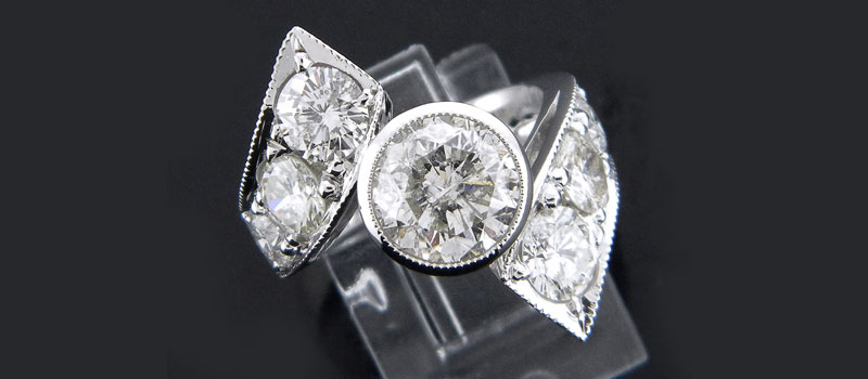 custom engagement rings